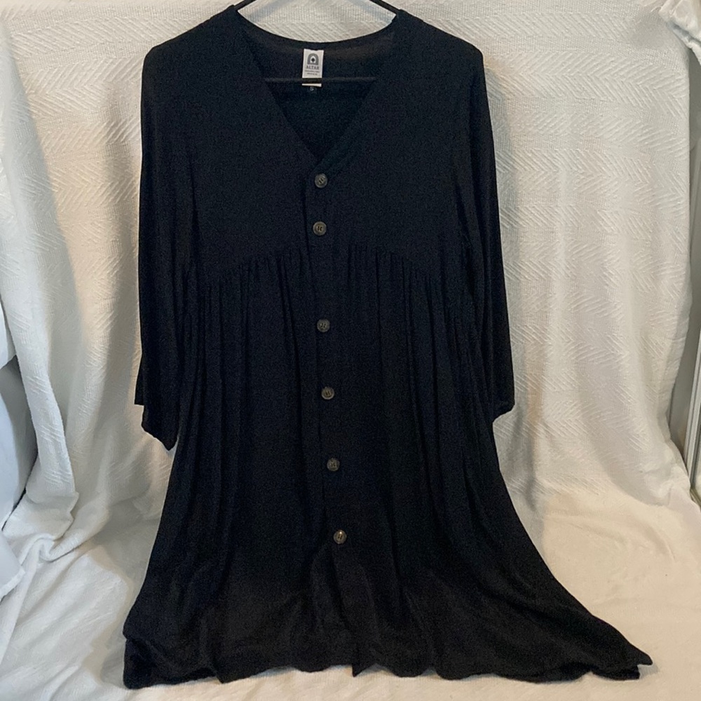Altar houseline button down dress
